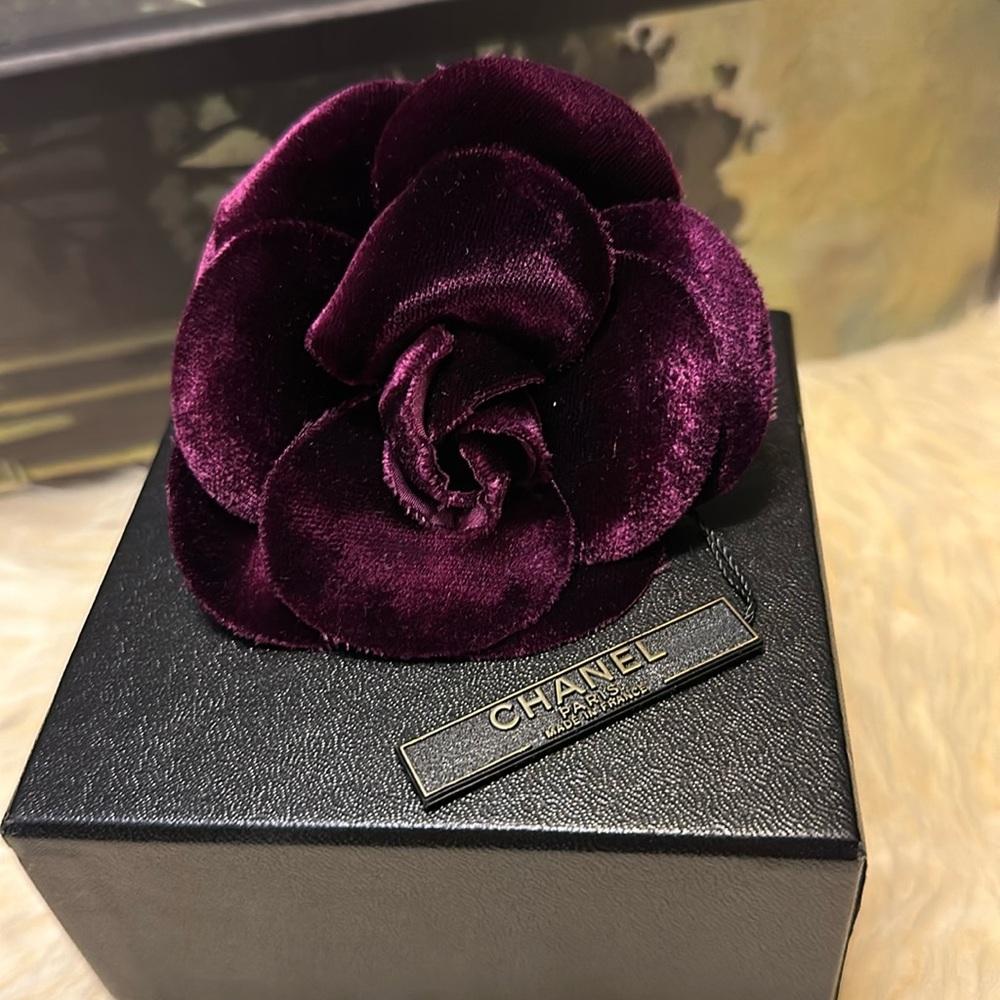 Authentic Chanel purple or bordeaux colored velvet flower broche pin with box